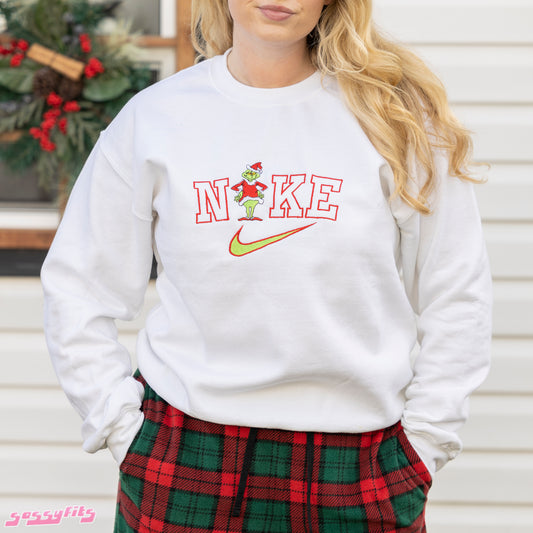 Sanat Grinch Embroidered Sweatshirt