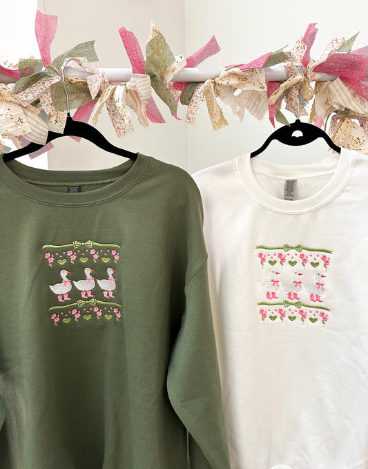 Vintage Cottagecore Goose Embroidered Sweatshirt