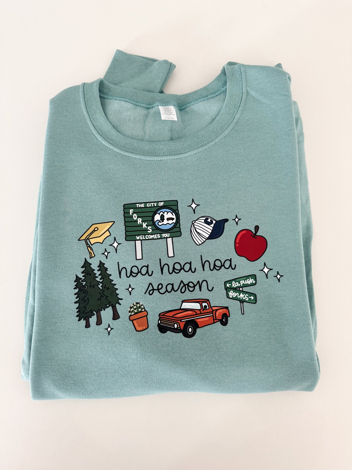 Hoa Hoa Hoa Season Twilight-Inspired Crewneck