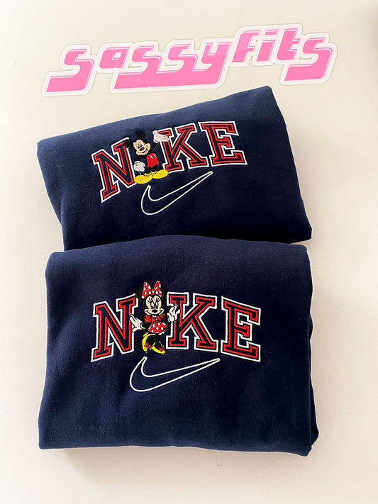 Classic Mouse Embroidered sweaters