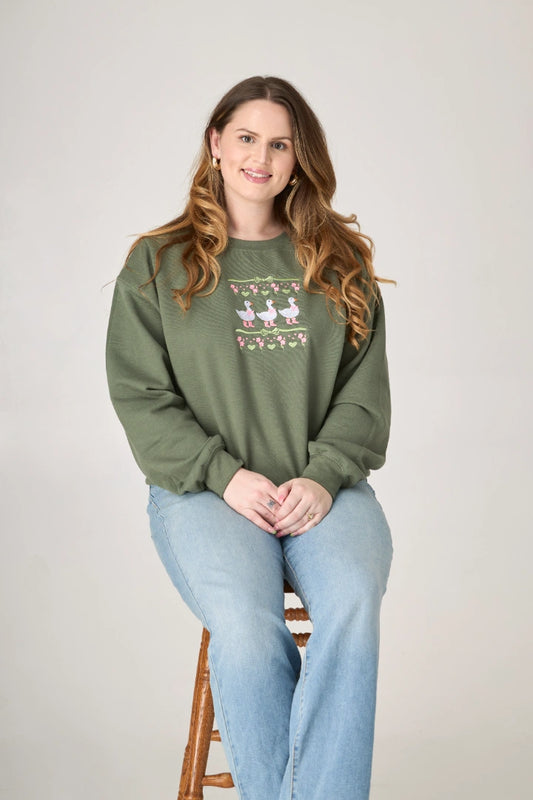 Vintage Cottagecore Goose Embroidered Sweatshirt